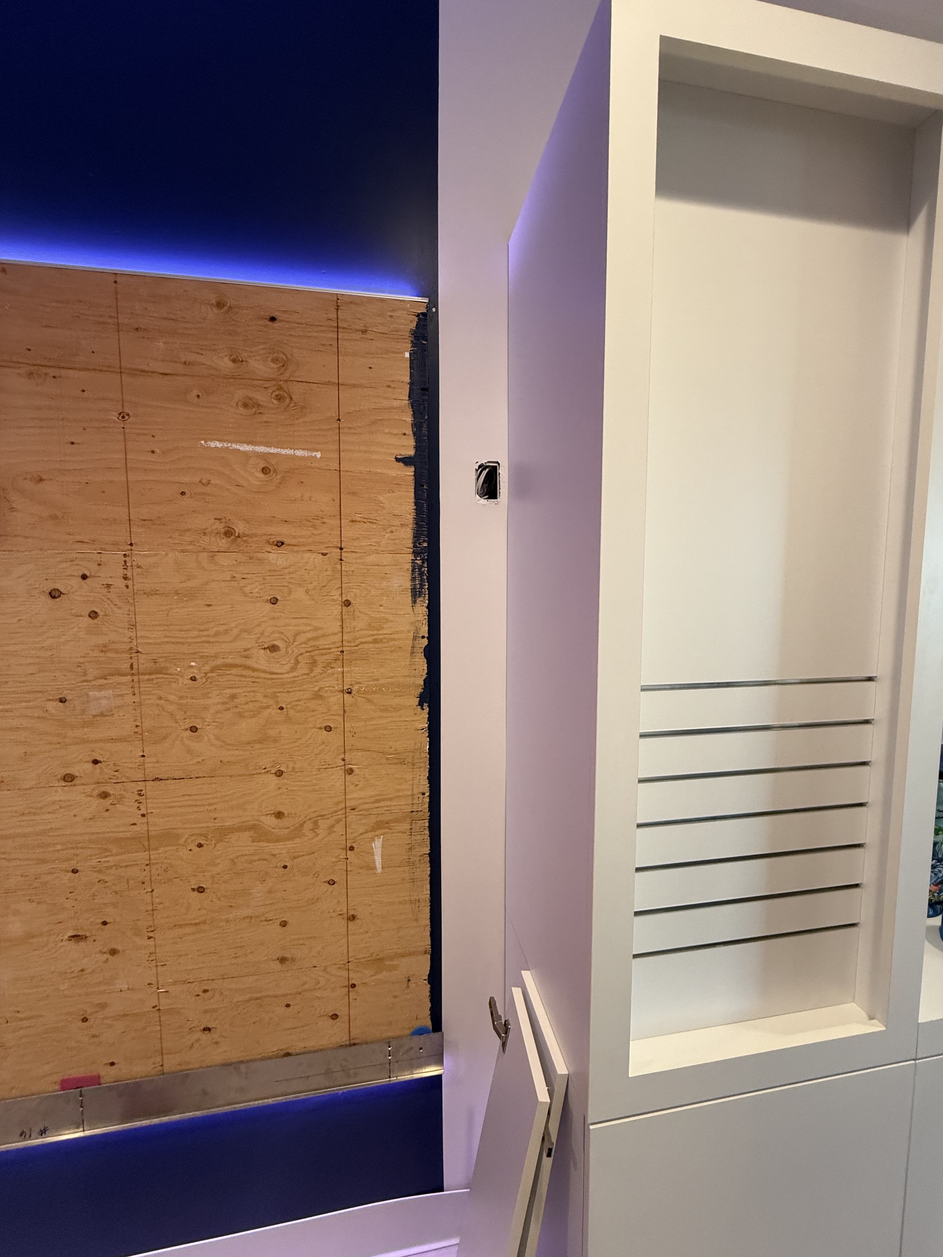 Studio and meeting space AV integration by R-AVL